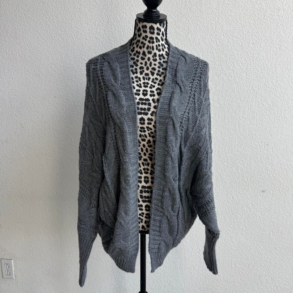 Doe & Rae Gray cable knit cardigan size S
